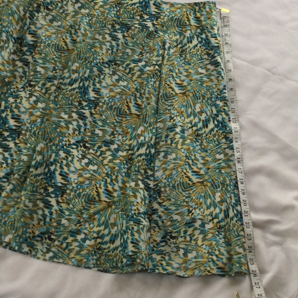 JONEWEAR Multi-Colored Printed Skirt - Picture 3 of 4